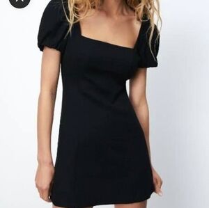 ZARA black linen puff sleeve tie back dress, the perfect little black dr…